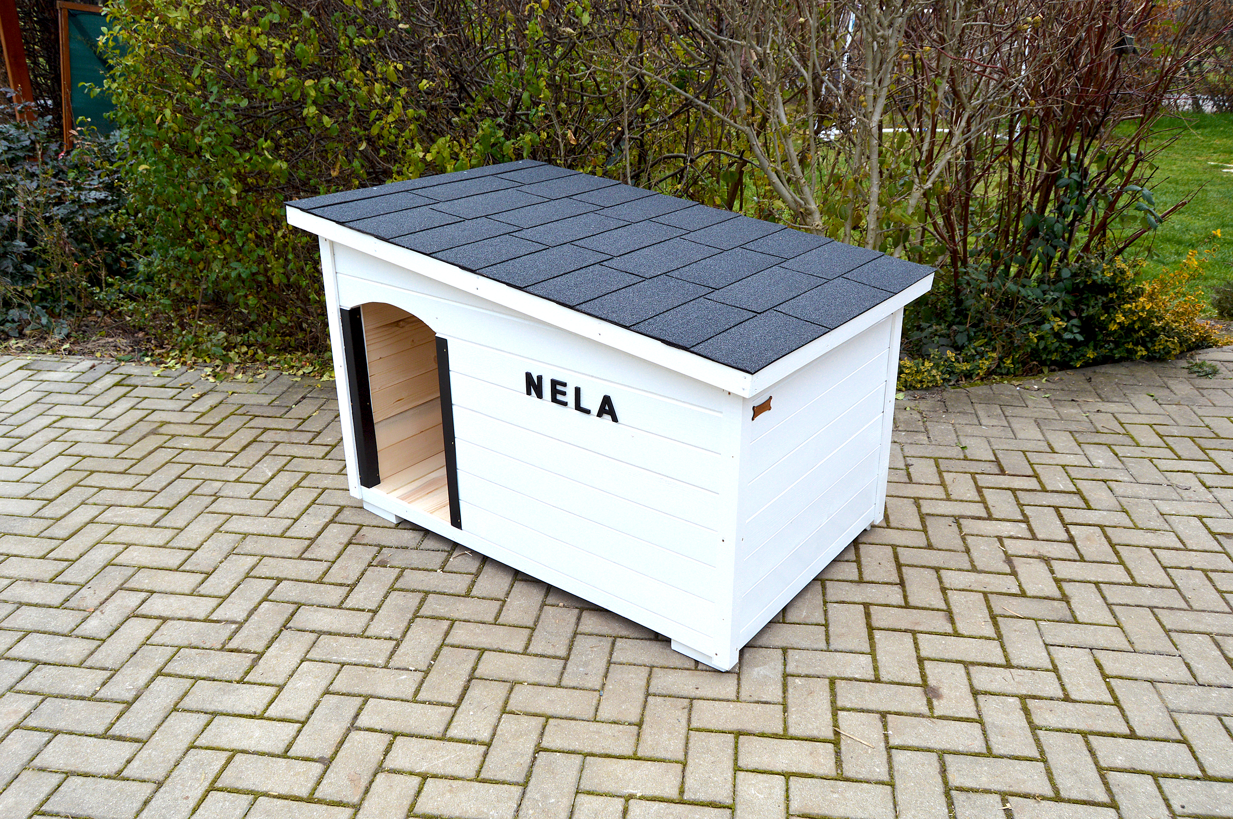 MAXIM-velka-biela-NELA-4 MAXIM-velka-biela-NELA-4
